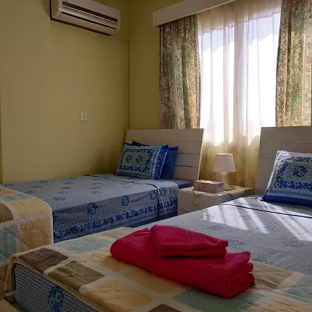 Spacious 1 Bedroom In Kapparis Area شقة