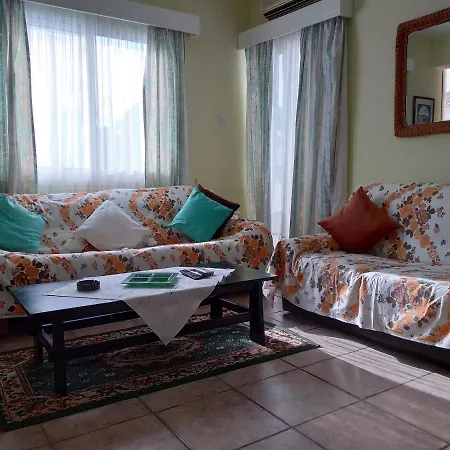 Spacious 1 Bedroom In Kapparis Area Apartmán Paralimni